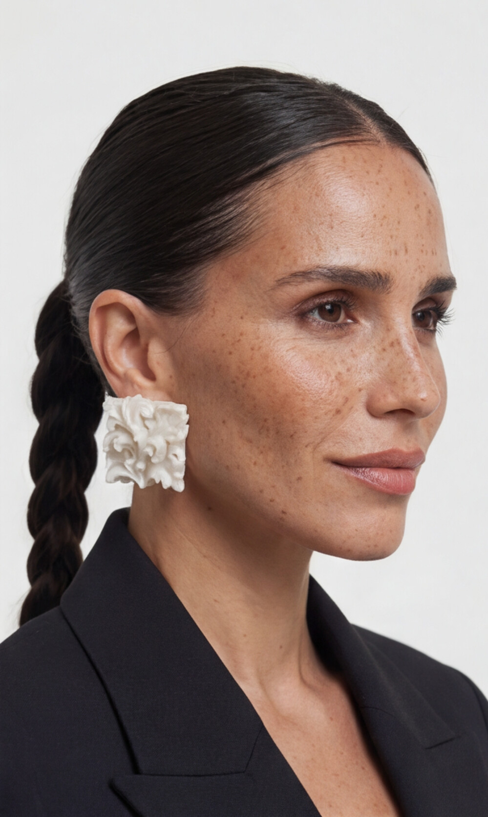 Acanthus Earrings | Pearl